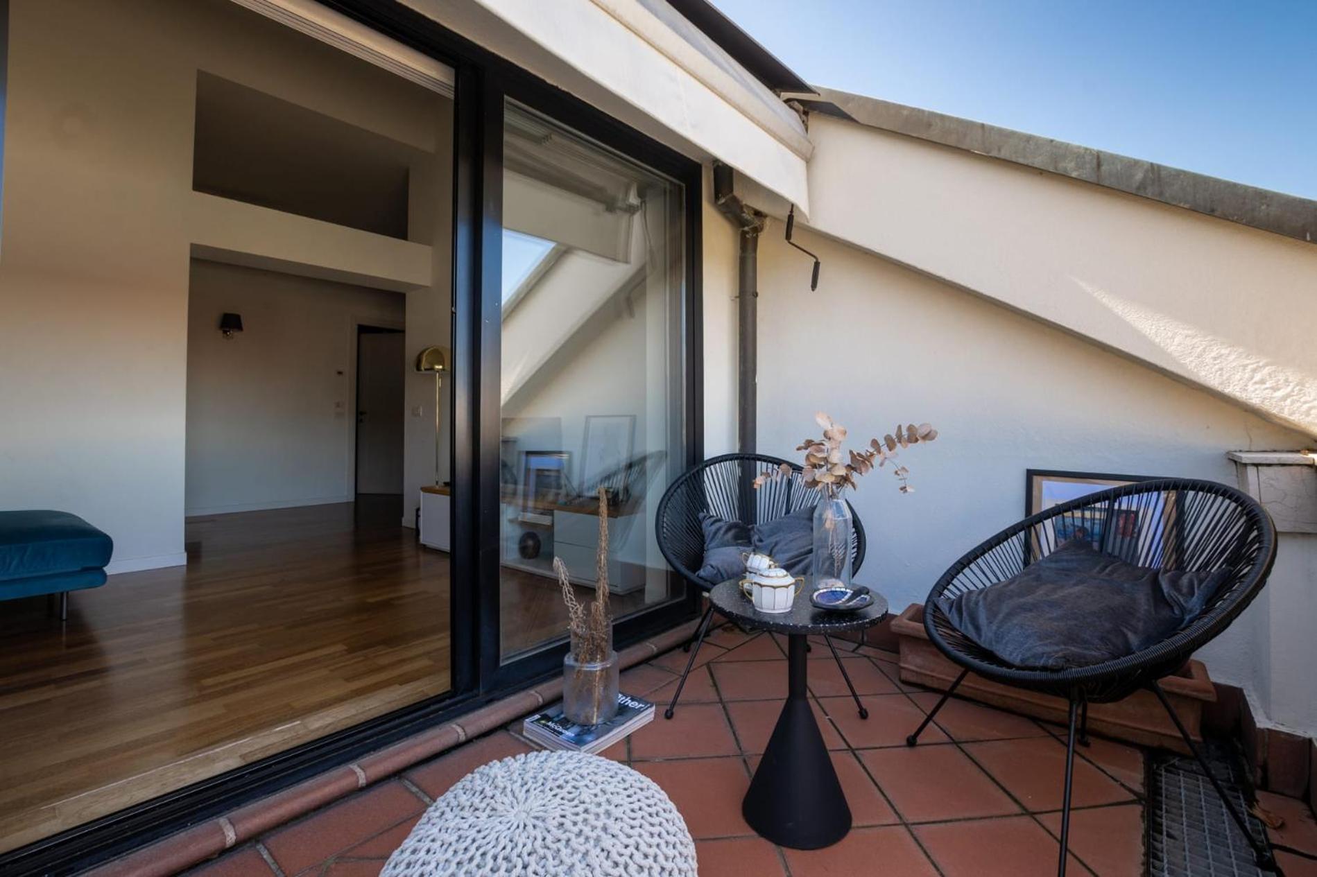 Solari Design Attic Apartment Mailand